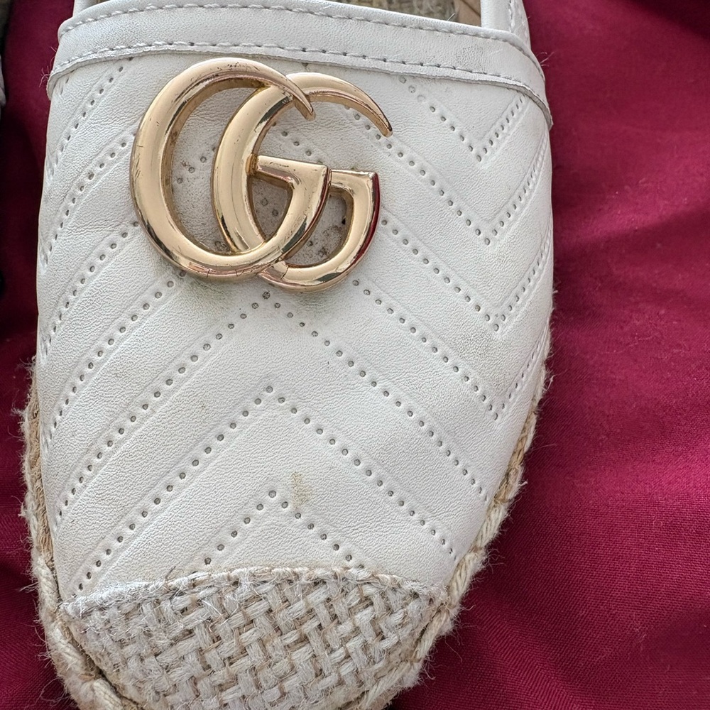 Gucci Cream Quilted Leather Espadrille Flats with Gold Double G - Picture 4 of 6